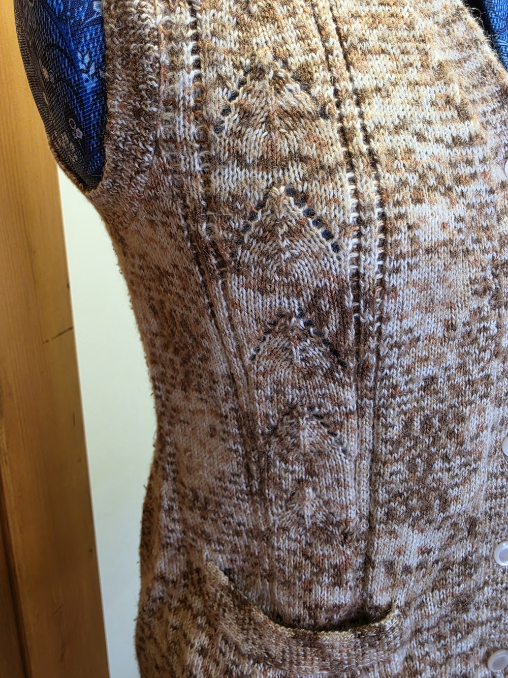 Vintage Brown Speckle V-Neck Button Front Sweater Vest - Picture 4 of 5